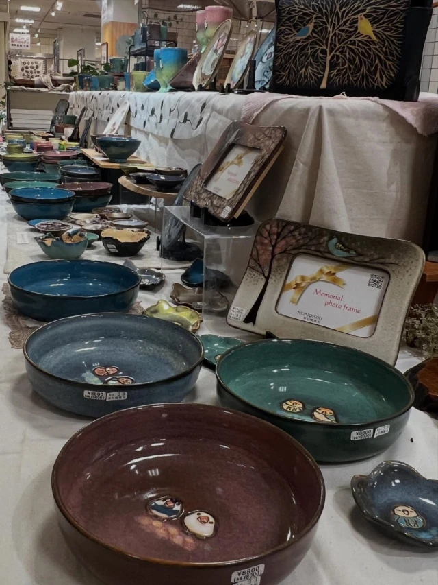 布引焼窯元 | フクロウが棲む森に佇む布引焼窯元の公式サイト